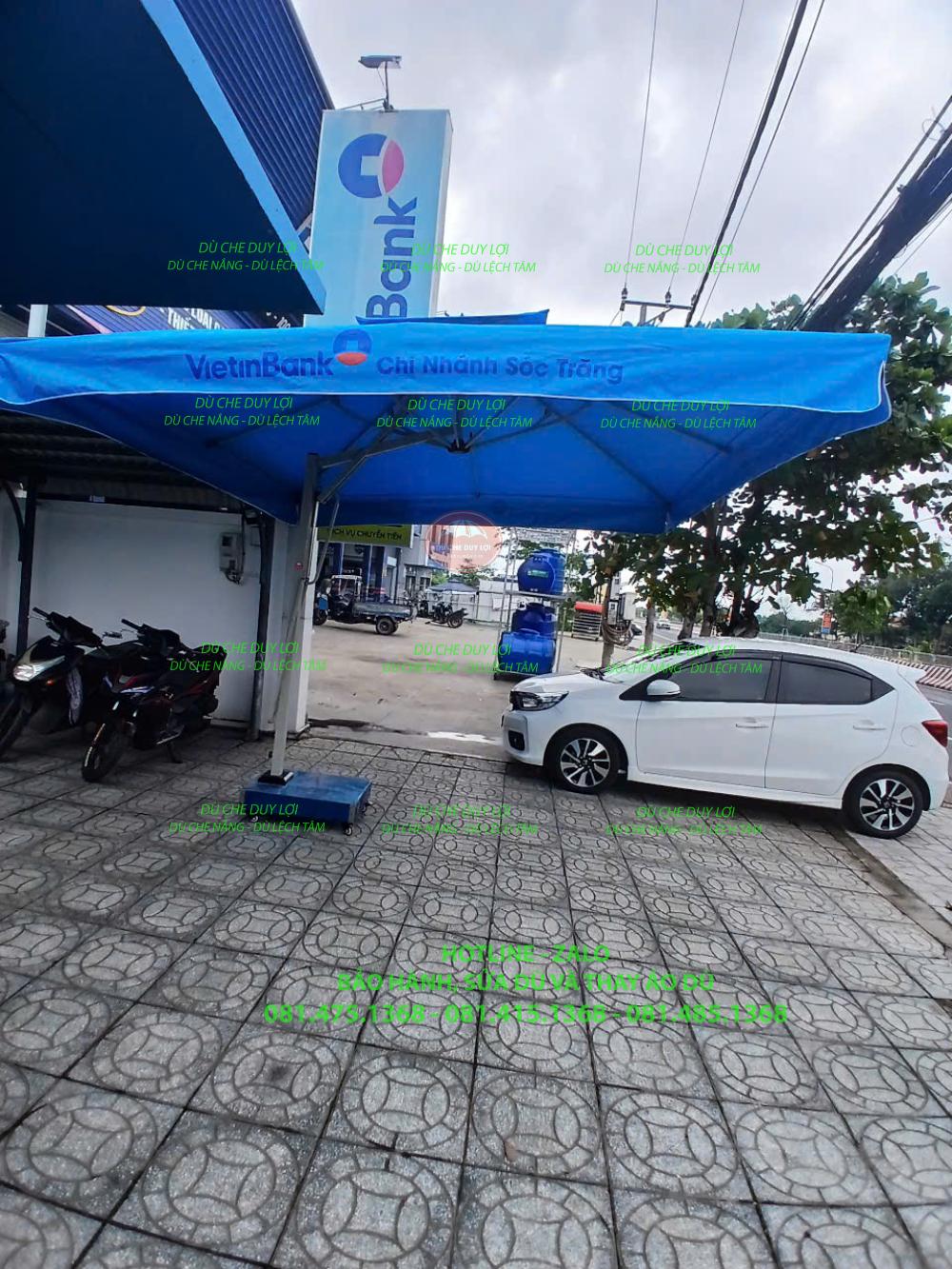 Dù VietinBank tại mặt tiền có khu vực ô tô và xe máy tiếp cận.